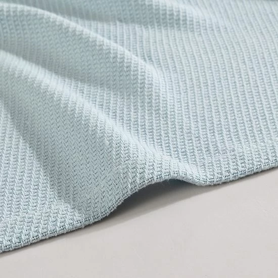 Eddie Bauer Textured Twill Solid Blanket Green 6 Eddie Bauer Textured Twill Solid Blanket Green - Image 4